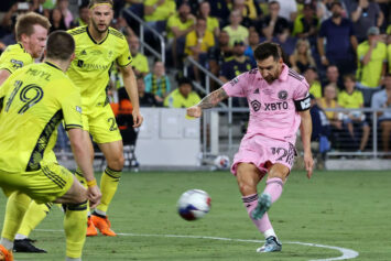 Канчельскис считает Месси лучшим футболистом в истории