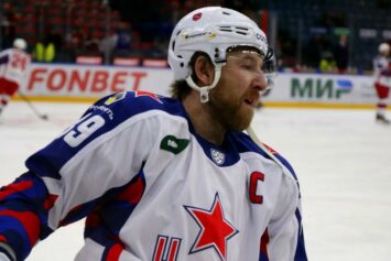 Защитник ЦСКА Нестеров назвал главную мотивацию клуба в КХЛ