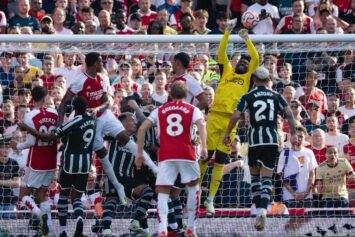 «Арсенал» вырвал победу в добавленное время игры с «Манчестер Юнайтед»