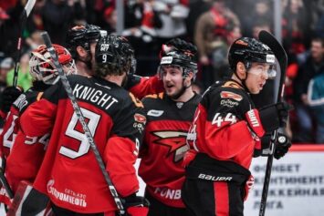 «Авангард» уверенно победил «Барыс» на домашнем льду