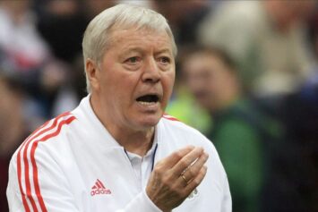 Тренер Гладилин поделился ожиданиями от матча Катар — Россия