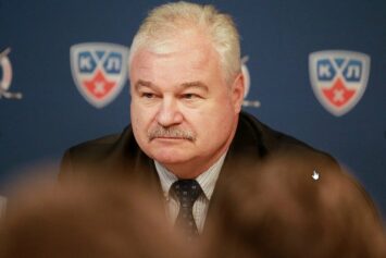 Тренер Плющев назвал причины неудачной серии СКА в КХЛ