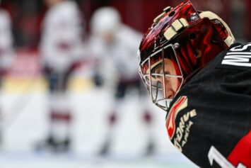 Победа над «Нефтехимиком» вывела «Авангард» на второе место на Востоке