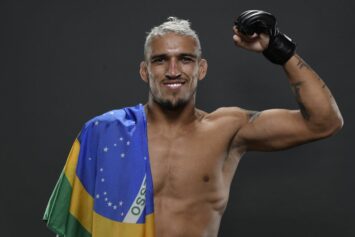 Наставник Махачева высоко оценил форму Оливейры, сокрушившего Дариуша