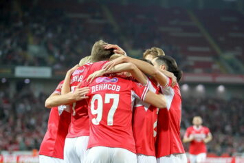 «Главное, чтобы пошло на пользу»: игроки «Спартака» встречались с руководством перед игрой с «Сочи»