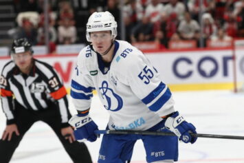 «Авангард» подписал защитника «Динамо» Сергея Бойкова