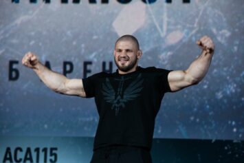 Боец Штырков назвал сумму, которую получит за два поединка с Минеевым