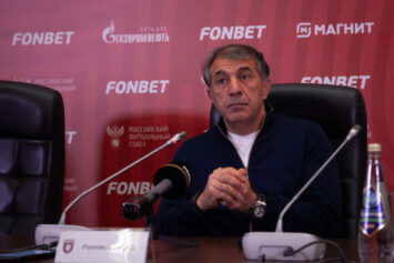 Рахимова могут наказать за выход из технической зоны в матче «Рубина» с «Факелом»