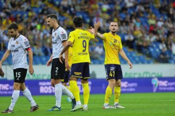 «Ростов» отыгрался с 0:2 в матче с «Уралом»