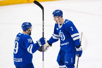 «Динамо» забросило шесть безответных шайб «Авангарду» в матче КХЛ