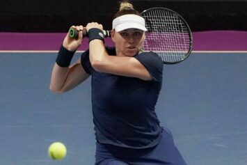 Звонарева неудачно стартовала на турнире в столице Китая