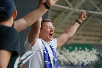 Глава Самарской области Азаров оценил разгром «Крыльев Советов» над «Спартаком»