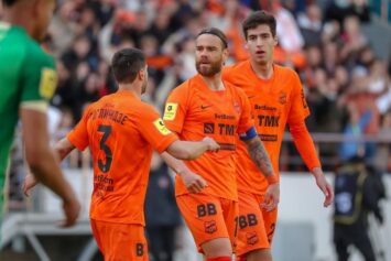 «Урал» — «Локомотив»: шансы москвичей ниже на 0.7%, но статистика на их стороне