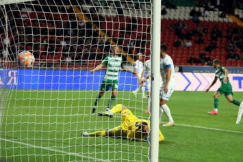 Оборона «Рубина» падет: «верняк» на гол «Ахмата» в первом тайме за 2.04