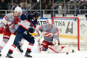 «Спартак» обыграл «Торпедо» и вышел на второе место на Западе