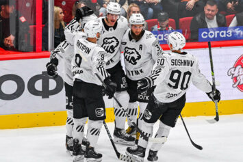 «Трактор» и «Амур» могут сыграть «низовой» матч, коэффициент — 1.68