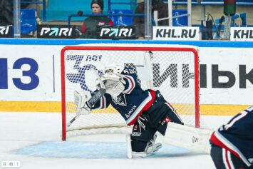 «Нефтехимику» по силам справиться с «Адмиралом» на своей арене, кэф — 2.45