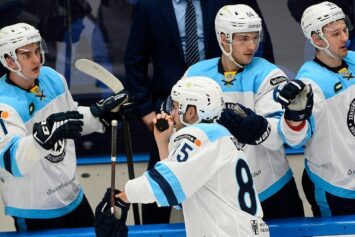 «Сибирь» прервала проигрышную серию в КХЛ