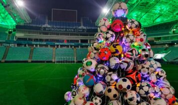 Букмекер Бетсити запустил новогодний розыгрыш 12 млн рублей и 12 iPhone 15