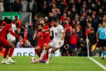 «Ливерпуль» в 5 выездных матчах кряду пробивает «верх» по фолам. Трендовое пари на игру с неуступчивой «Тулузой» за 2.11