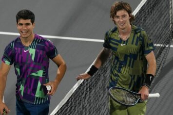 Алькарас и Рублев проиграли первые матчи Итогового турнира года. В очной встрече стоит рассмотреть пари на ТБ геймов за 1.92