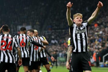 Елагин и Качанов сошлись в прогнозе на исход матча «Ньюкасл» — «Фулхэм», но их кэфы разнятся — 1.86 против 3.65