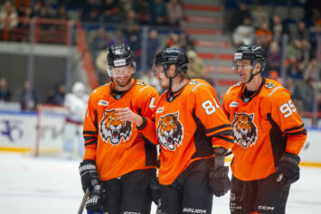 «Амур» продавит «Нефтехимик» в финальной трети и заиграет ставку по тренду гостей за 2.5