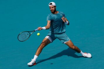 Махач и Хачанов пробьют тотал по геймам за кэф 1.95 в матче третьего круга АО