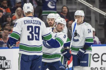 «Ванкувер» — «Чикаго»: «касатки» продолжат неудачный гостевой тренд «ястребов». Ставка за кэф 2.08