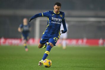 «Наполи» — «Верона»: «желто-синие» уверенно действуют в концовке матча. Ставка с кэфом 2.04