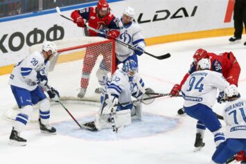 «Динамо» — «Локомотив»: ставка на тотал с кэфом 2.11, которая зашла в 6 из 8 последних личных встреч на льду москвичей