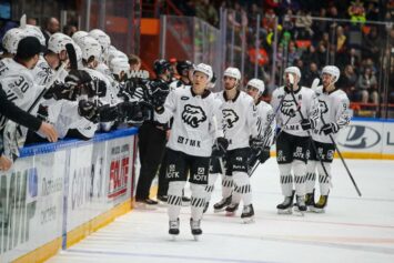 «Амур» — «Трактор»: ставка на повтор яркой концовки в ответной схватке с кэфом 1.91