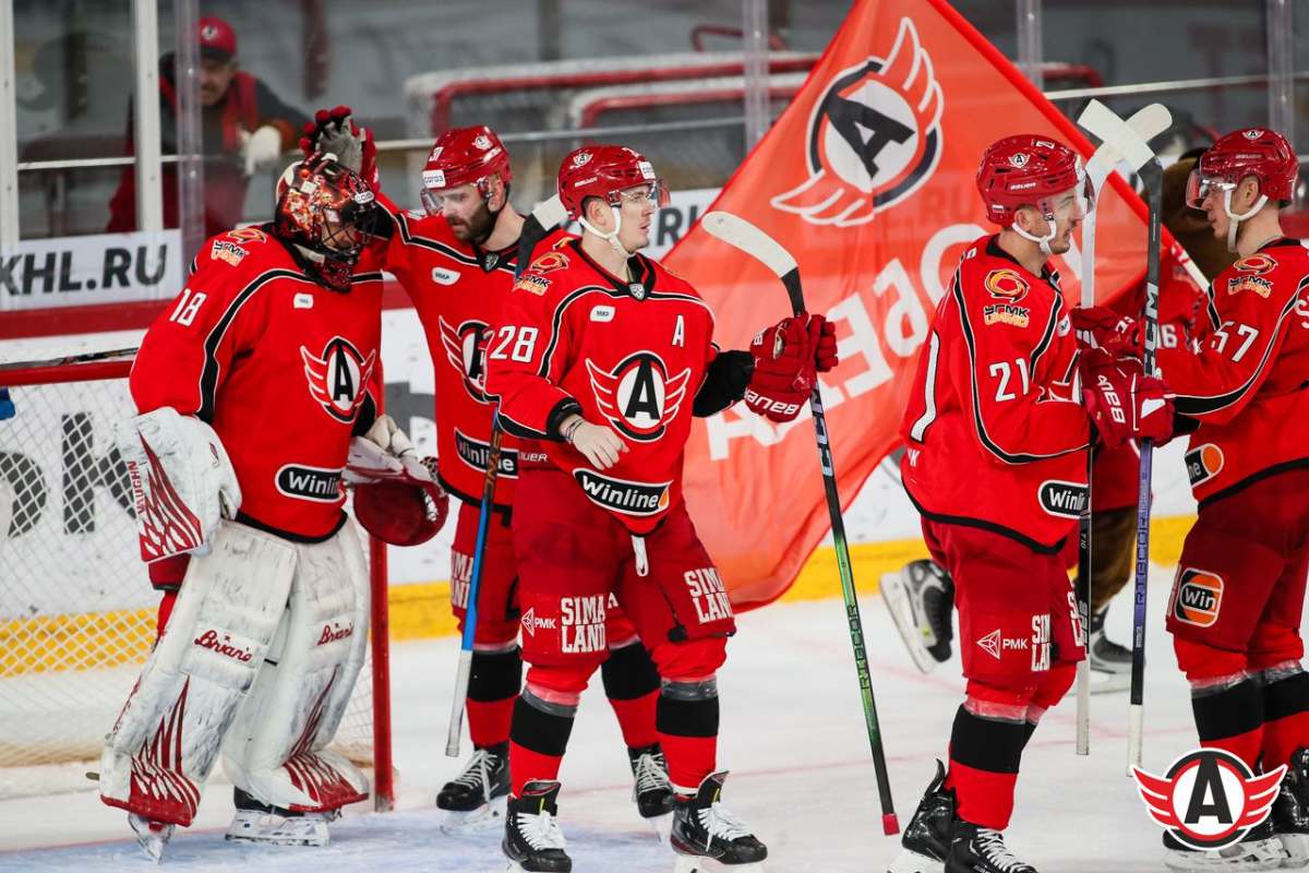 Автомобилист