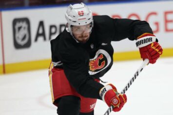 «Ванкувер» — «Калгари»: «огоньки» способны удивить лидера Запада и заиграть ставку за 1.93