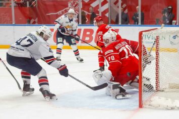 «Спартак» — «Металлург»: 3 варианта ставки на тотал по трендам с кэфами от 1.58 до 2.12