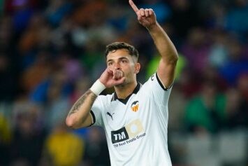 «Реал Сосьедад» — «Валенсия»: комбо-ставка на тотал за 1.85, основанная на тренде «летучих мышей»