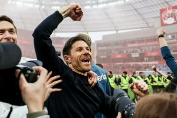 Хаби Алонсо объяснил, почему предпочел остаться в «Байере» вместо перехода в «Ливерпуль»