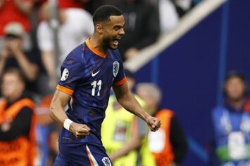 Нападающий сборной Нидерландов Коди Гакпо признан лучшим игроком матча с Румынией