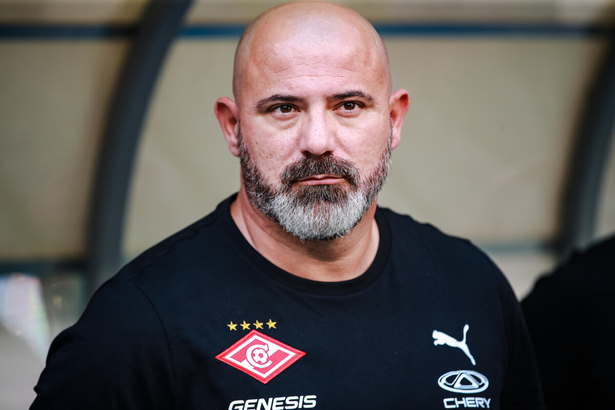 Деян Станкович