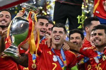 УЕФА обвинила Морату и Родри в провокационном скандировании о Гибралтаре