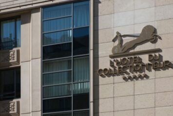 Рабочие бастуют в пятизвездочном отеле в Париже, где проживают члены МОК на время Олимпиады