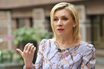 Мария Захарова высмеяла отзыв мэра Парижа о церемонии открытия Олимпиады