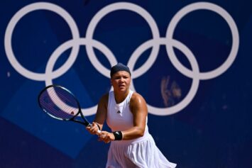 Андреева и Шнайдер вышли во второй круг парного турнира на Олимпиаде-2024