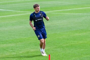 Чалов вошел в заявку ПАОКа на матчи квалификации Лиги чемпионов