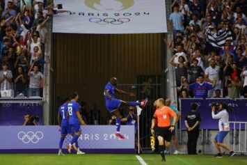 Матч Франция — Аргентина на Олимпиаде закончился массовой потасовкой