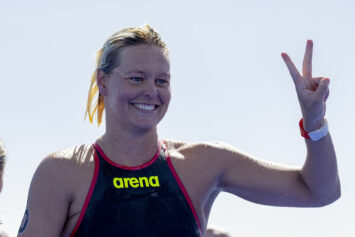 Голландская пловчиха ван Раувендал завоевала рекордное золото ОИ на открытой воде