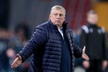 СМИ: Осинькина могут уволить из «Крыльев Советов» на следующей неделе