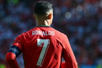 Сколько денег Криштиану Роналду зарабатывает на YouTube-канале