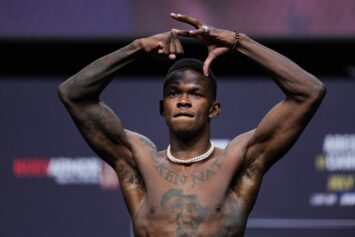 Исраэль Адесанья плюнул в обидчика на дороге