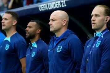 Новый наставник сборной Англии отказался петь национальный гимн перед матчами